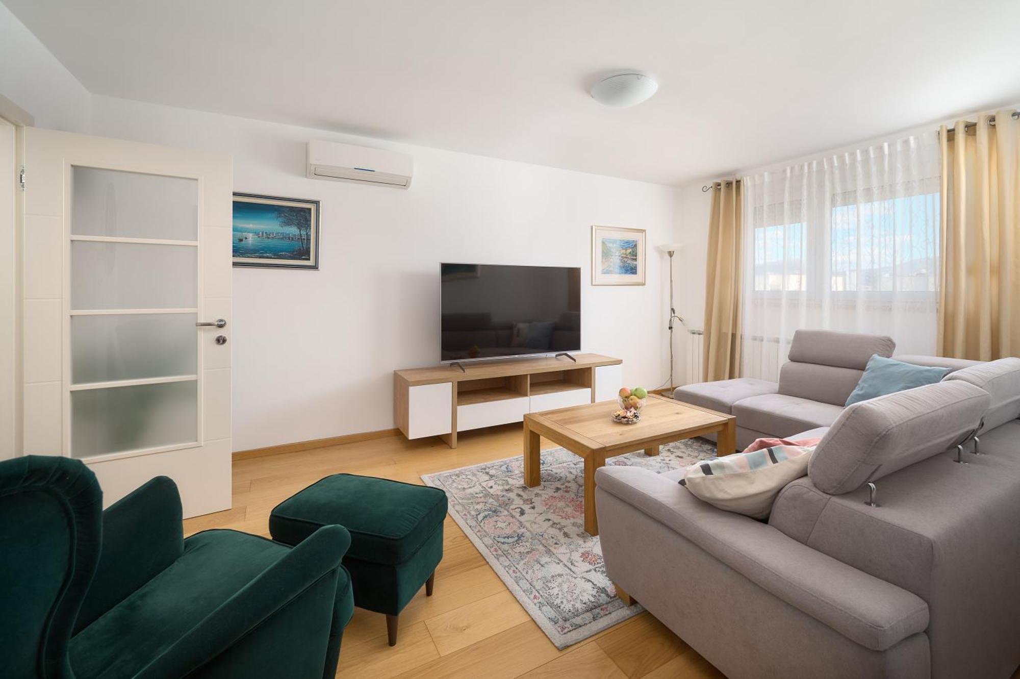 Comfortable Apartment Спліт Екстер'єр фото